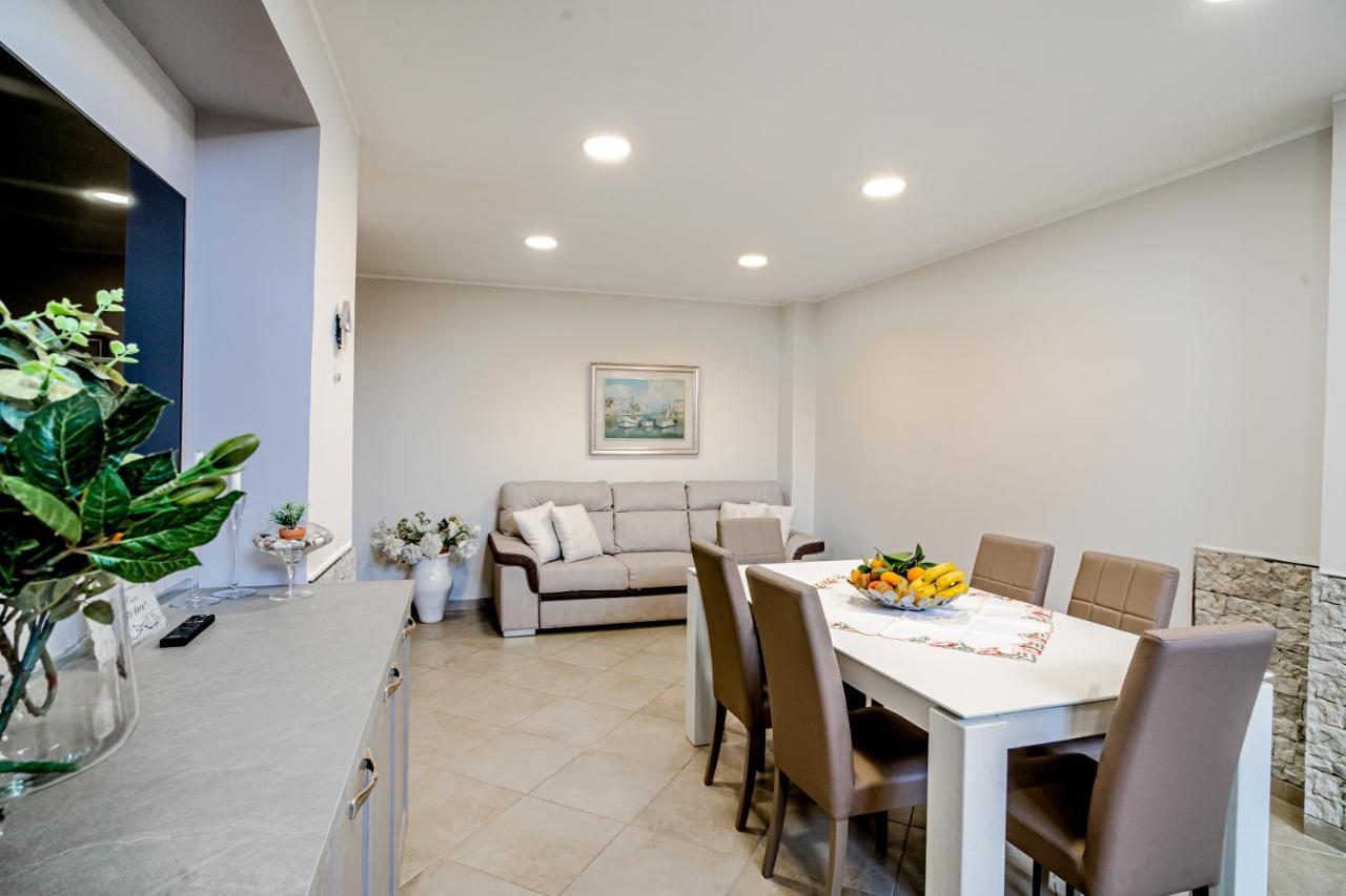 Casa Zu' Saru Villa Giarre Bagian luar foto